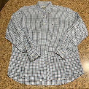 NWOT. Never worn. Barbour Button Down Shirt Medium